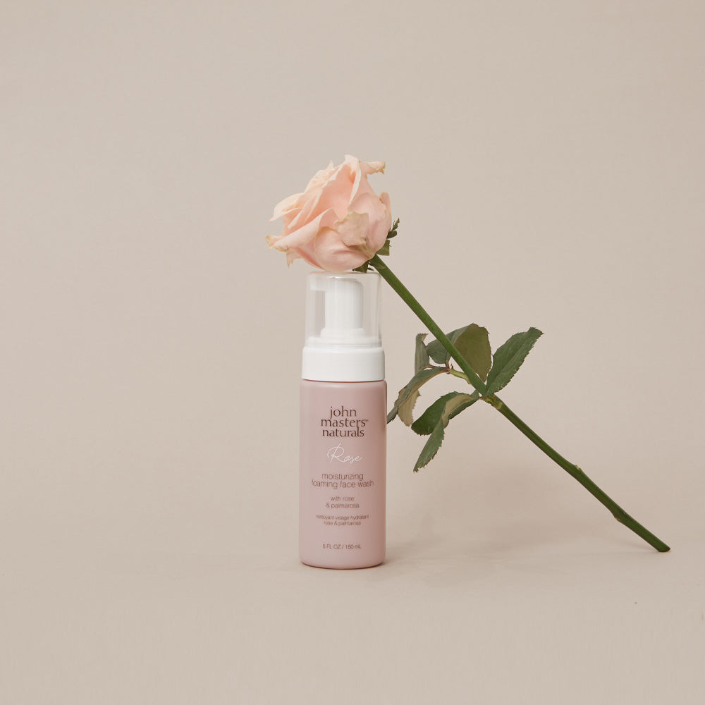 R&Pモイスチャライジングフォーミングフェイスウォッシュ（ローズ＆パルマローザ）150mL